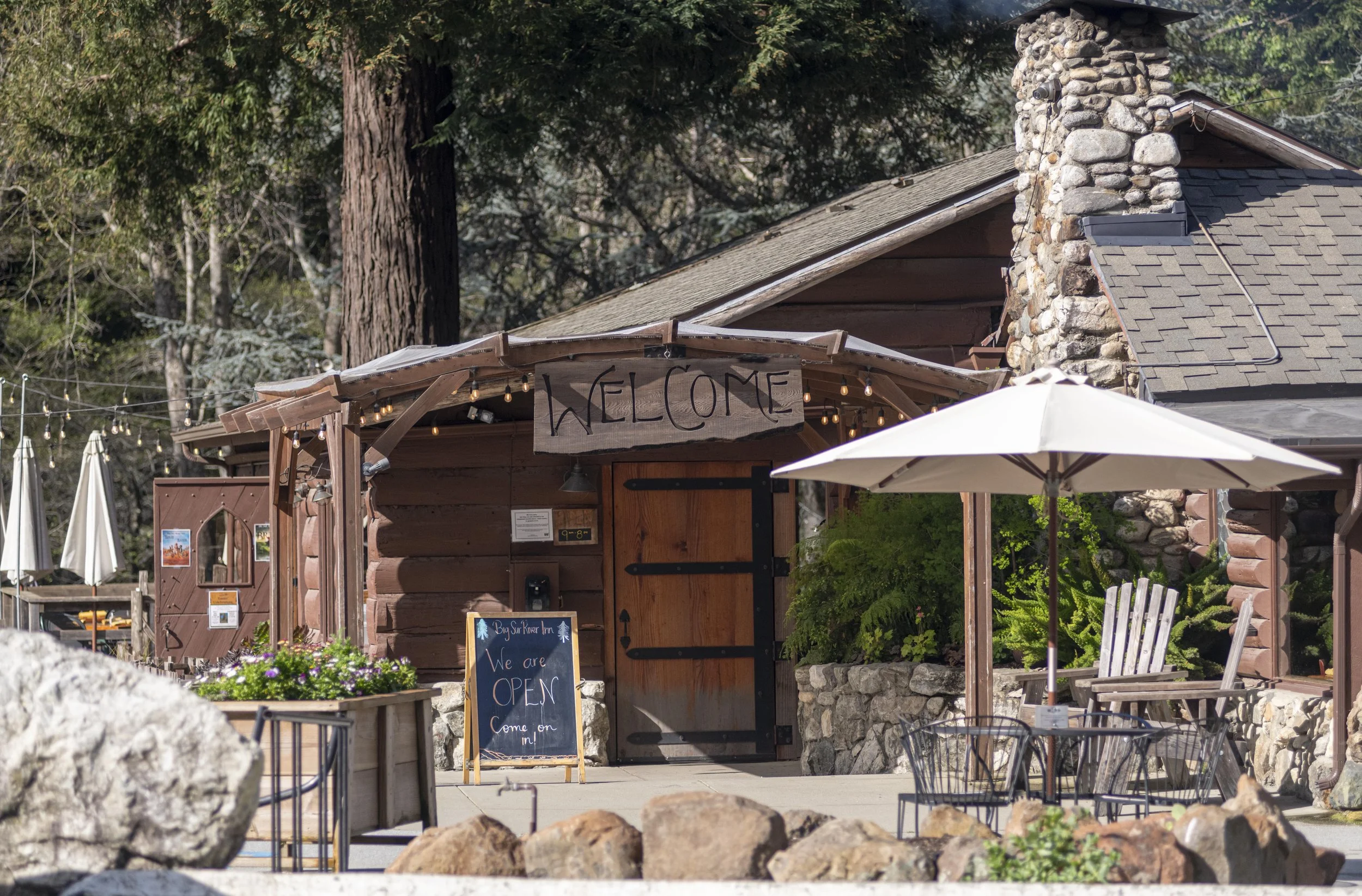 big sur river inn entrance