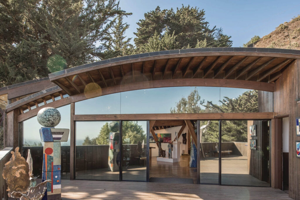 The Hawthorne Gallery